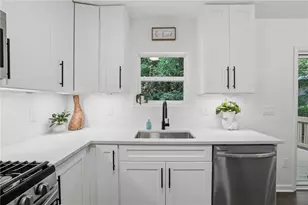 3270 Belfort Rd SE, Atlanta, GA 30354 - Photo 16