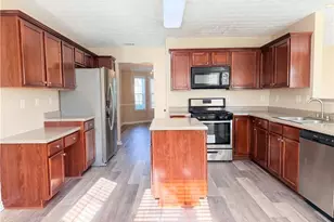 1210 Skylar Ridge Cir, Buford, GA 30519 - Photo 12