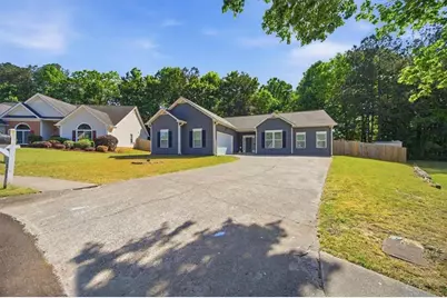 1885 Nichols Landing Way, Dacula, GA 30019 - Photo 2