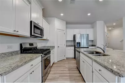 1946 Frisco Way, Suwanee, GA 30024 - Photo 8