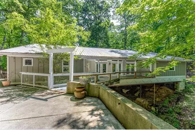 6567 Tahiti Way, Flowery Branch, GA 30542 - Photo 2