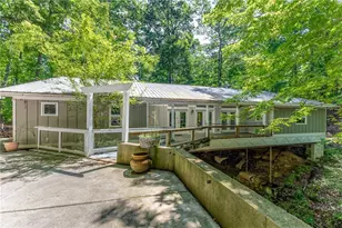 6567 Tahiti Way, Flowery Branch, GA 30542 - Photo 2