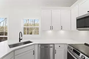 5560 Pilgrim Point Ext, Cumming, GA 30041 - Photo 30