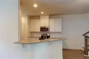 6328 Scudders Dr, Lithonia, GA 30058 - Photo 4