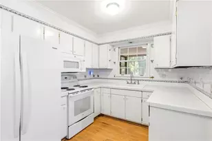 7 Cantey Pl NW, Atlanta, GA 30327 - Photo 14