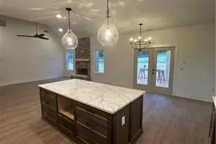 947 Lake Varner Dr, Covington, GA 30014 - Photo 20