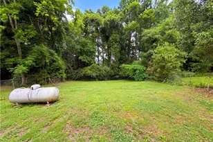 243 Glenn St, Jackson, GA 30233 - Photo 16