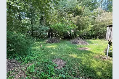 3594 Sexton Woods Drive, Atlanta, GA 30341 - Photo 4