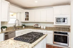1373 Colony Dr, Marietta, GA 30068 - Photo 20