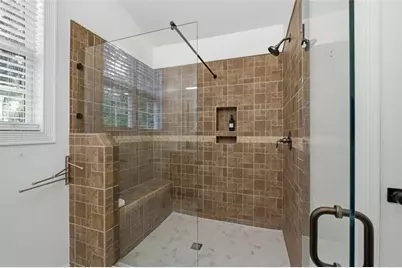 2842 Briarcliff Road NE, Atlanta, GA 30329 - Photo 20
