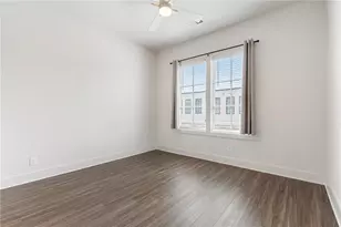 1290 Longreen Ter NW, Atlanta, GA 30318 - Photo 10