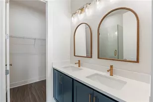 1290 Longreen Ter NW, Atlanta, GA 30318 - Photo 12