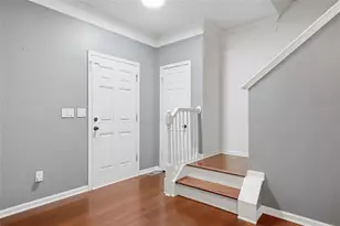 726 Breeze Ln, Woodstock, GA 30188 - Photo 6