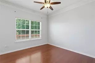 726 Breeze Ln, Woodstock, GA 30188 - Photo 14