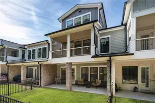 1040 Harper Dr, Roswell, GA 30076 - Photo 4