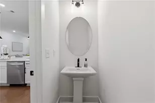1040 Harper Dr, Roswell, GA 30076 - Photo 18