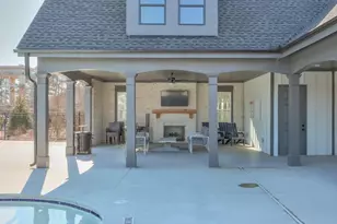 1040 Harper Dr, Roswell, GA 30076 - Photo 32