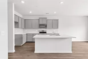 242 Sound Cir, Stockbridge, GA 30281 - Photo 4