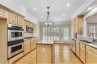 2119 Wrights Mill Circle NE, Atlanta, GA 30324 - Photo 8