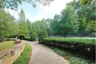 4102 Westchester Ridge NE, Brookhaven, GA 30329 - Photo 26