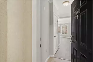 4102 Westchester Ridge NE, Brookhaven, GA 30329 - Photo 2