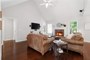 6655 N Glen Dr, Cumming, GA 30028 - Photo 6