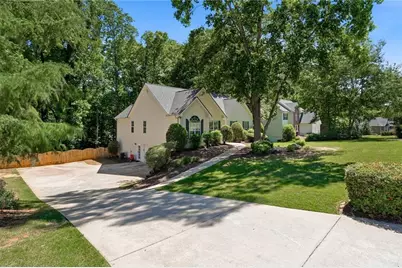 6655 N Glen Drive, Cumming, GA 30028 - Photo 4