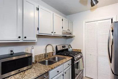 4552 Vinings Central Trace SE #63, Atlanta, GA 30339 - Photo 16