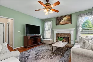 327 Laurel Glen Crossing, Canton, GA 30114 - Photo 4