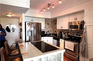 275 13th St NE, Atlanta, GA 30309 - Photo 14