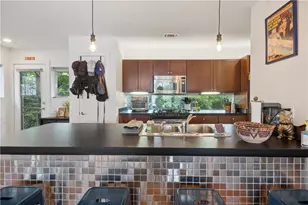 920 Memorial Dr SE, Atlanta, GA 30316 - Photo 8