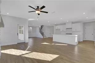 742 Crossroad Ct, Powder Springs, GA 30127 - Photo 12