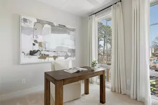 990 Bibbs Circle NW, Atlanta, GA 30318 - Photo 14