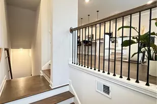 4236 Hickory Pne Aly, Doraville, GA 30360 - Photo 12