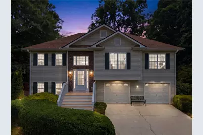 7815 Mosswood Lane, Gainesville, GA 30506 - Photo 2