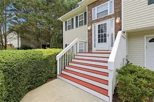 7815 Mosswood Ln, Gainesville, GA 30506 - Photo 4