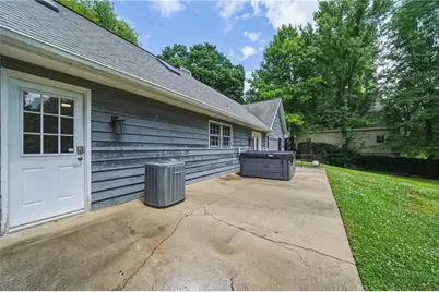 555 Saddle Creek Circle, Roswell, GA 30076 - Photo 38