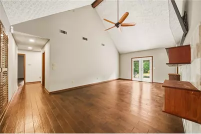 555 Saddle Creek Circle, Roswell, GA 30076 - Photo 10