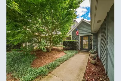 555 Saddle Creek Circle, Roswell, GA 30076 - Photo 6