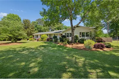230 Chateau Drive, Fayetteville, GA 30214 - Photo 4