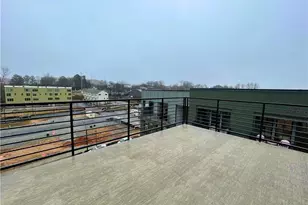 990 Bibbs Circle, Atlanta, GA 30318 - Photo 34