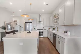 990 Bibbs Circle, Atlanta, GA 30318 - Photo 6
