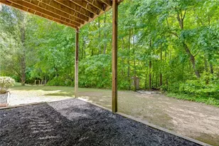 6211 Huntcliff Dr, Flowery Branch, GA 30542 - Photo 46