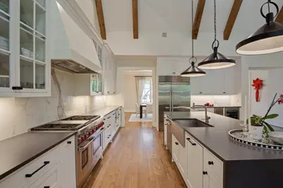 840 Kenry Court NE, Atlanta, GA 30342 - Photo 18