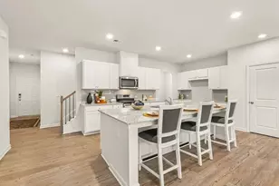 660 Pt Pl Dr, Loganville, GA 30052 - Photo 4