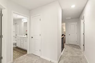 660 Pt Pl Dr, Loganville, GA 30052 - Photo 28