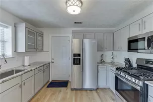 333 Twin Point Way, Suwanee, GA 30024 - Photo 18