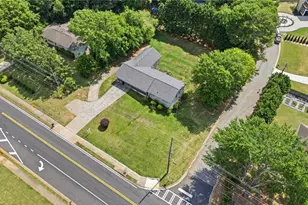 950 Old Canton Rd, Marietta, GA 30068 - Photo 22