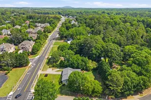 950 Old Canton Rd, Marietta, GA 30068 - Photo 24