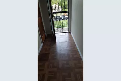 612 Center Hill Avenue NW, Atlanta, GA 30318 - Photo 2